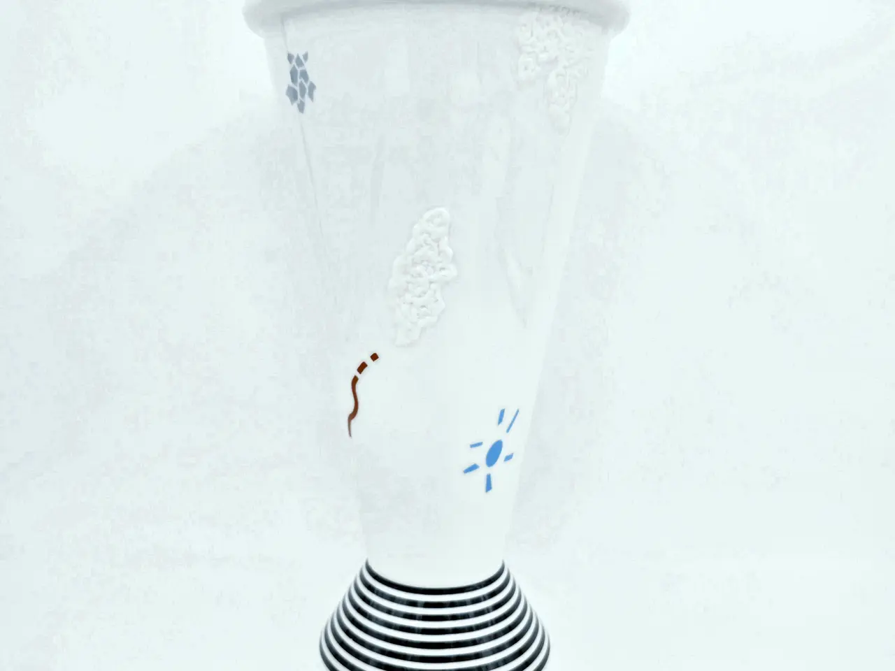 Billede 1 - B & G Vase Lone Lindinger Lowy Høj nr. 6072. Sortering 1