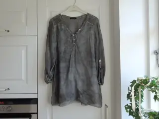 Skjorte, Tunika, Made in Italy. Str 36