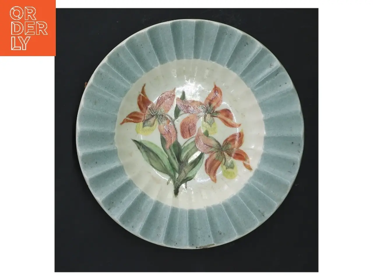 Billede 3 - Porcelænsfad med blomstermotiv fra Lyngby (str. Ø 15 cm)