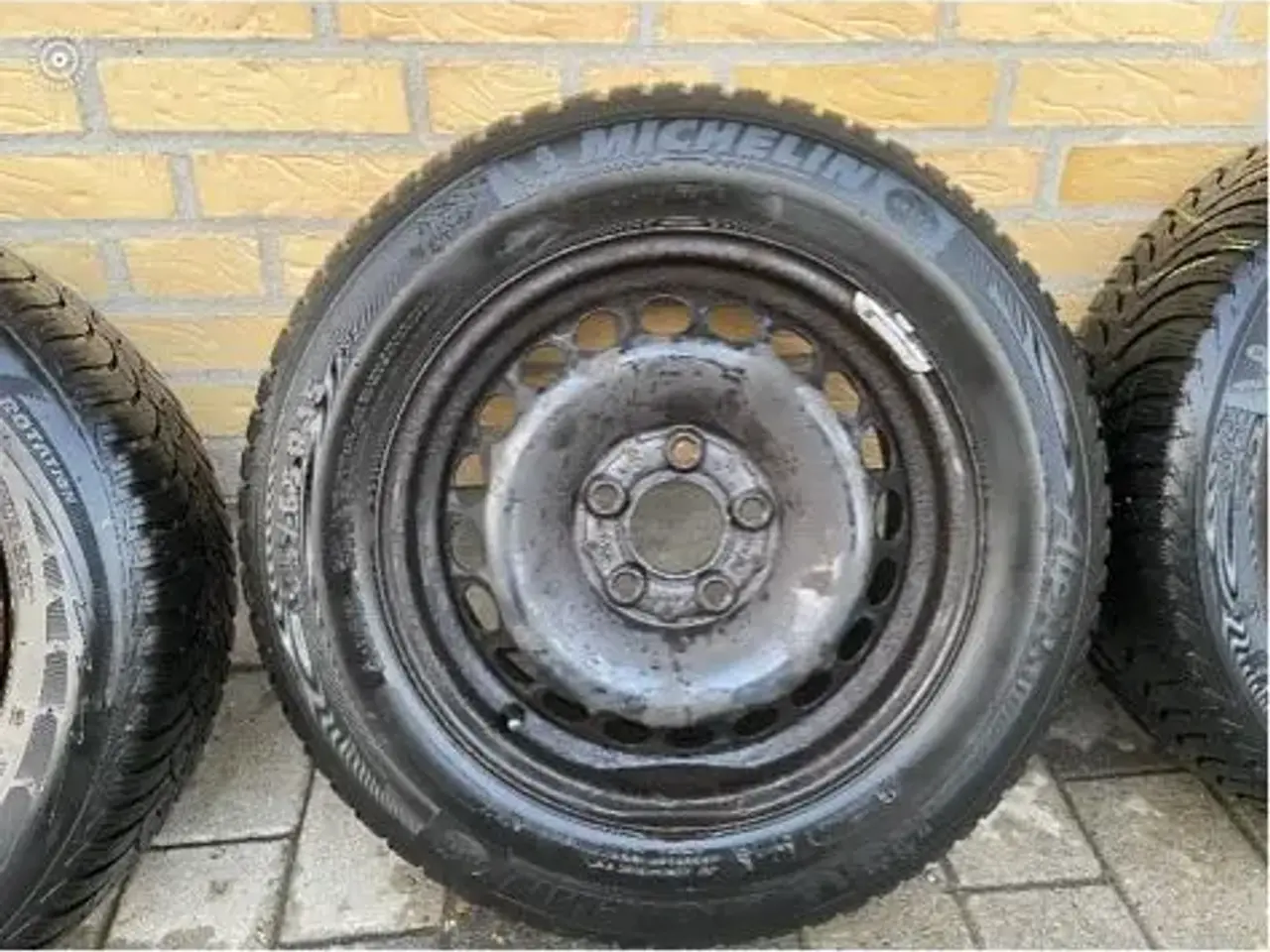Billede 6 - Vinterdæk og fælger til en Mercedes