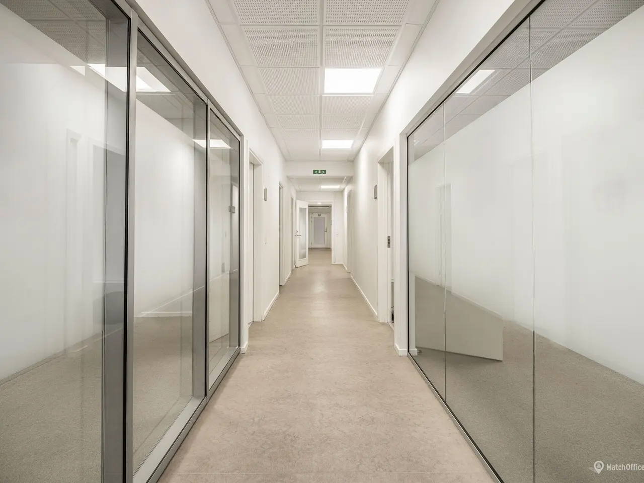 Billede 1 - Lyst og rummeligt kontor på 524 m²