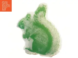 Pude med egernmotiv fra Areaware (str. 22 cm)