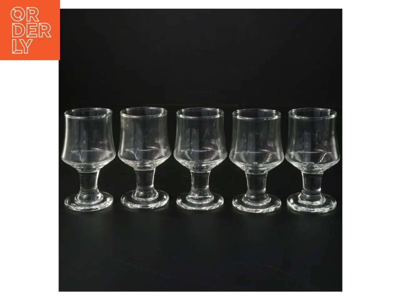Billede 1 - 5 glas (str. H 9 cm. ø. 4,5 cm)