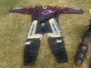 Crosserudstyr