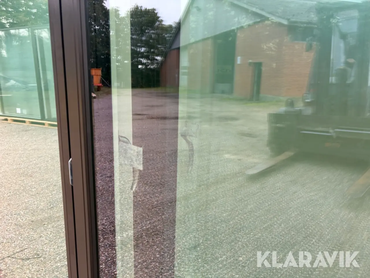 Billede 9 - Træ/alu vinduer Kastrup RAL 9017 Trafiksort 4 styk