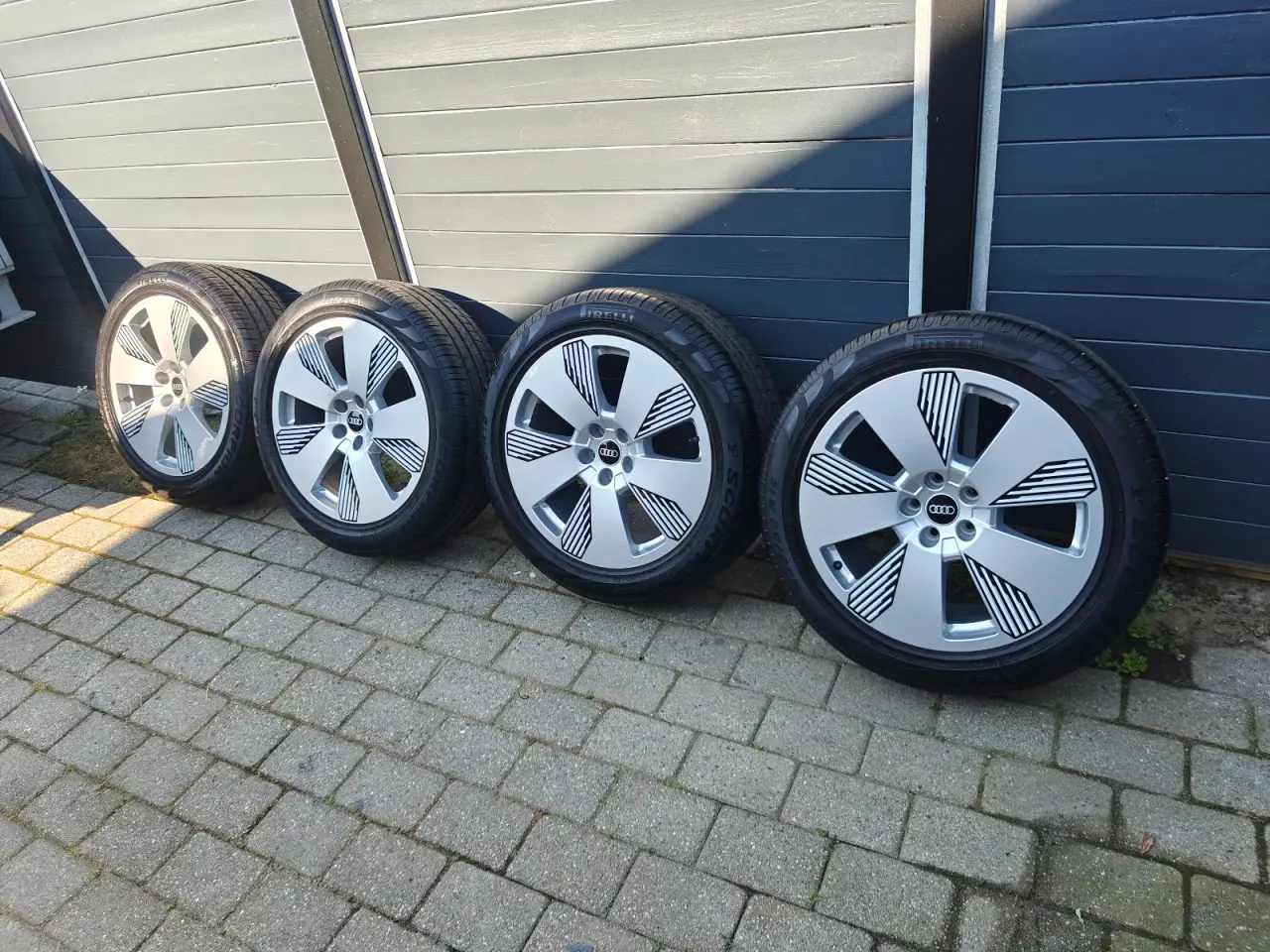 Billede 1 - 5x112 Audi E tron 19 tommer alufælge