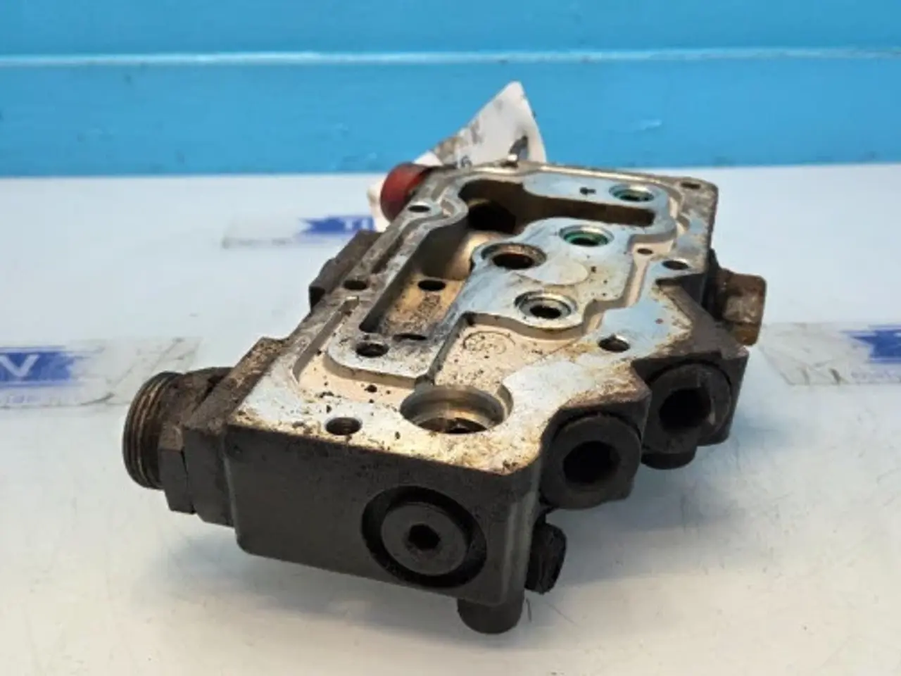 Billede 4 - Valtra   S394   Ventilblok   G934100600020   