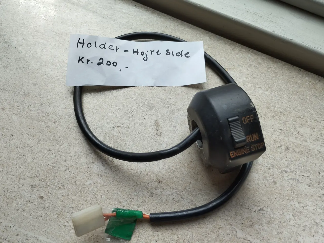 Billede 1 - Holder til Højre Side