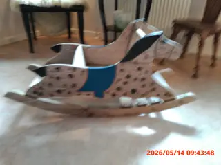 Retro gyngehest i træ