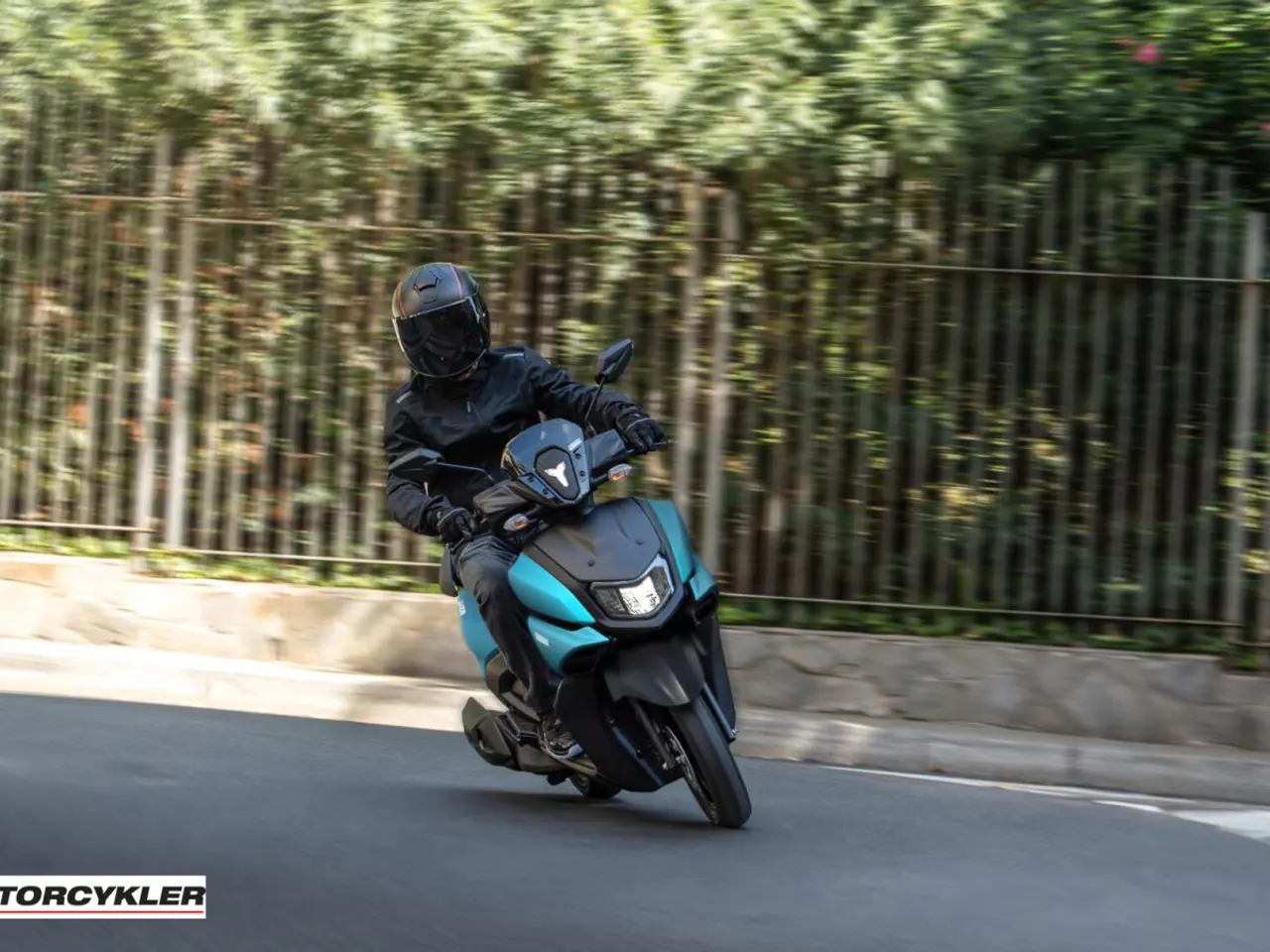 Billede 9 - Yamaha RayZR Matt Cyan