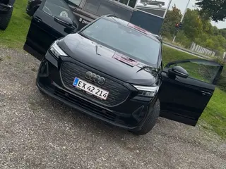 Audi Q4 e-tron 45 S-line Sportback quattro