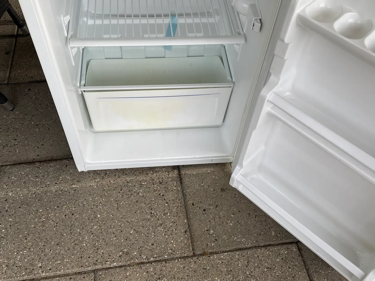Billede 1 - Ældre køleskab