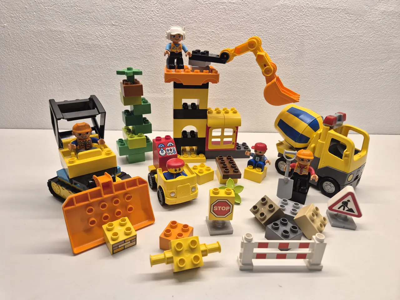 Billede 1 - Duplo Byggeplads, Cementblander, Gravemaskine