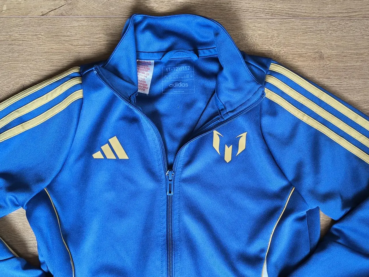 Billede 2 - MESSI SPARK TRACK TOP, STR 11-12 ÅR, I FLOT STAND
