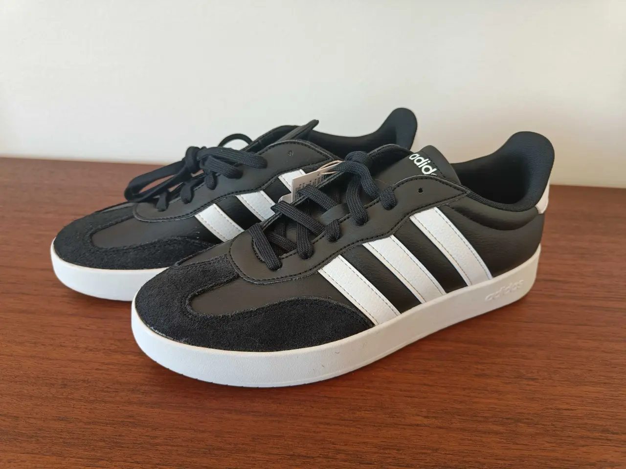 Billede 1 - Lækre Adidas sneakers