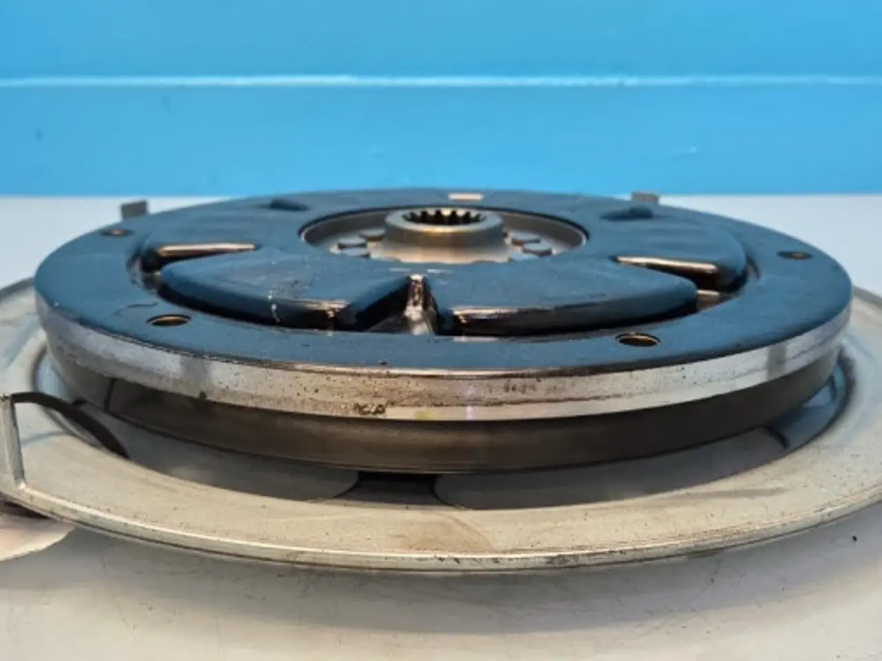 Billede 9 - Case Maxxum 150 Svingningsdæmper 51543219