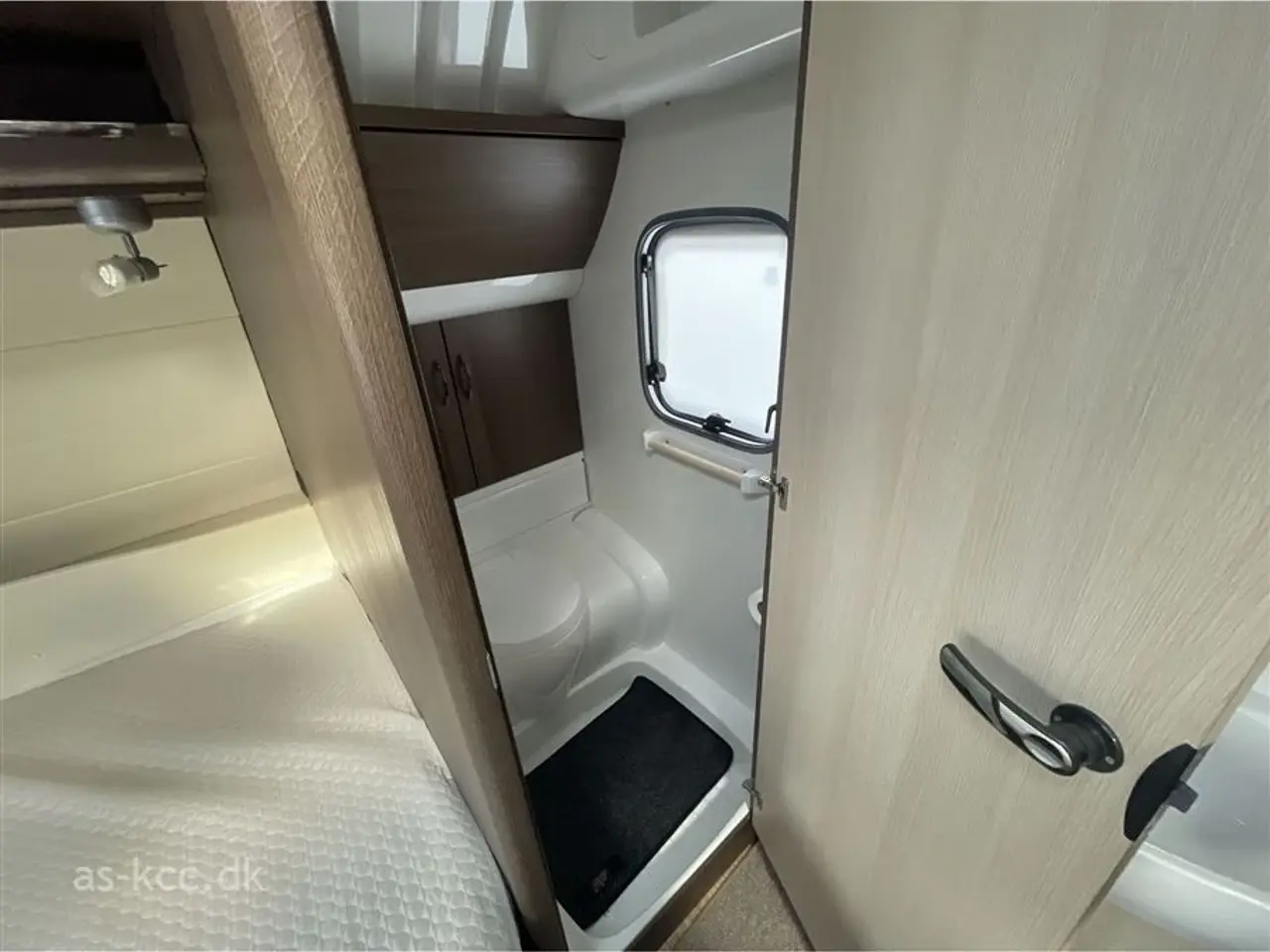 Billede 11 - 2014 - Hobby Prestige 720 UKFe Hobby Prestige 720 UFKE årg. 2014 7 sovepladser, 8 siddepladser.