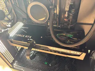 MSI Gaming Trio, Ryzen 5 7600X, 16 GB DDR5 6000 Mh