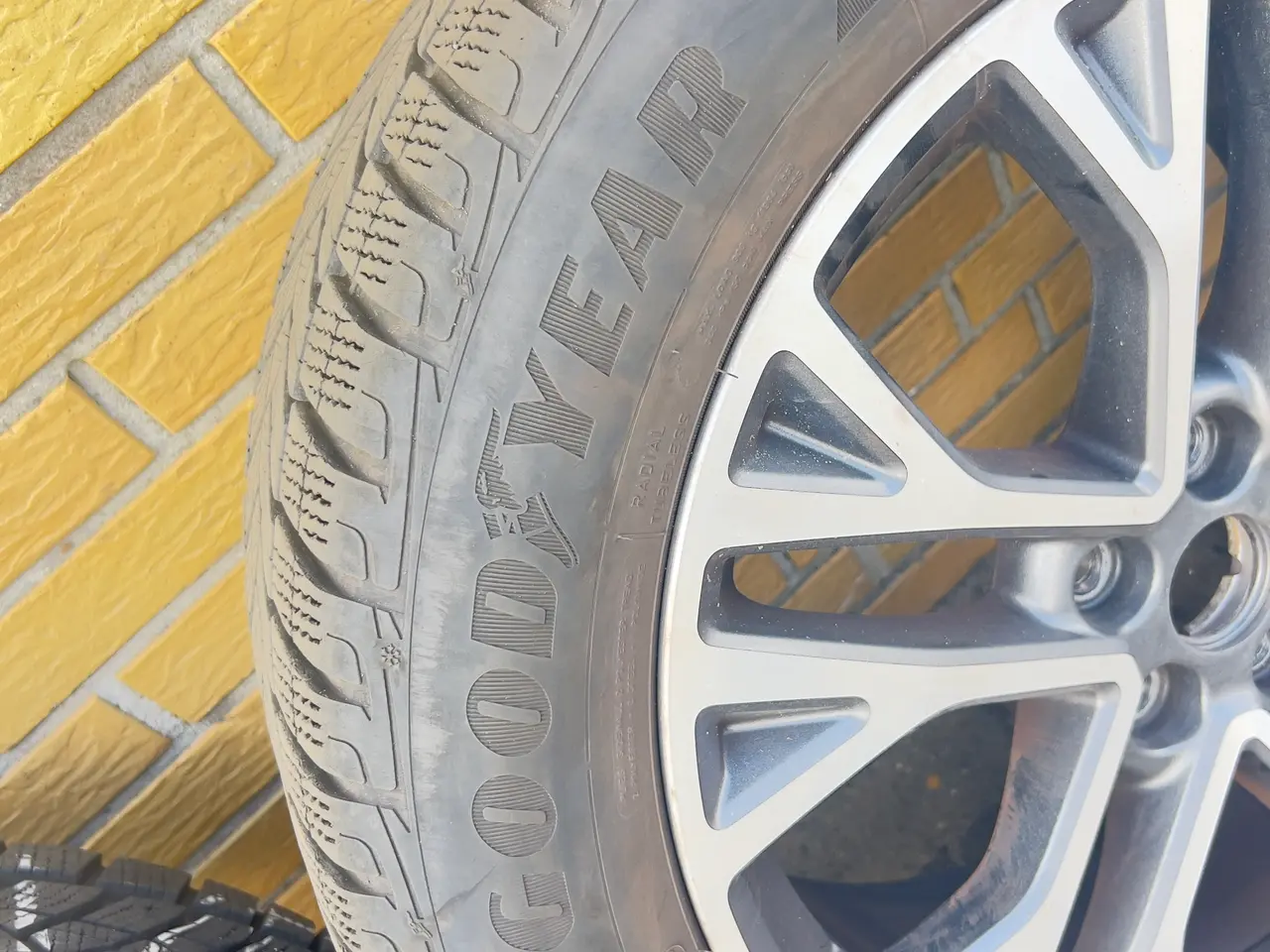 Billede 4 - 18” Ford Kuga/Mustang vinterhjul 