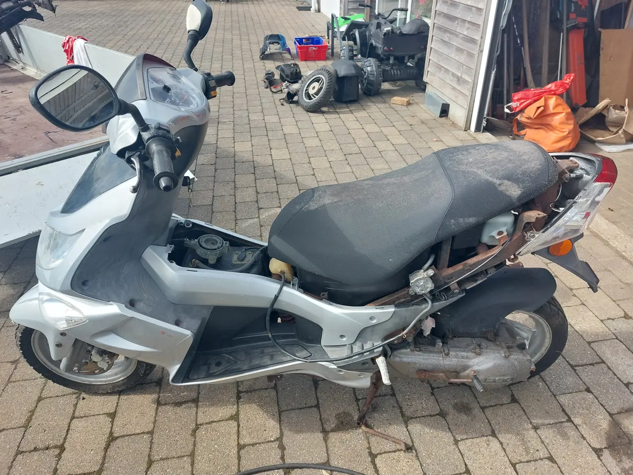 Billede 4 - PGO G-MAX Til reservedele.