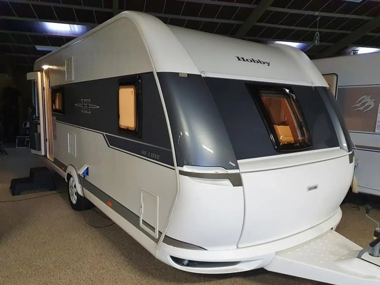 Billede 1 - Campingvogn - Hobby DE LUXE 560 KMFe 2017
