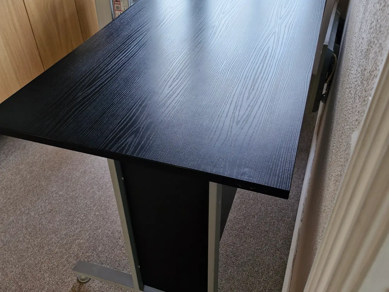 Billede 2 - Skrivebord til bla. kontor
