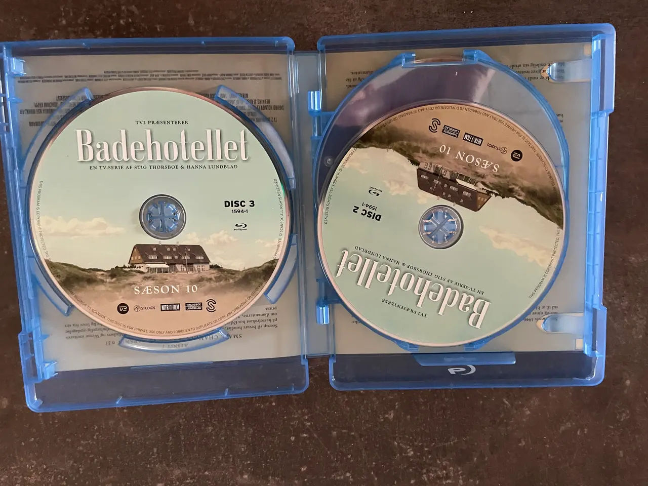Billede 3 - Badehotellet sæson 10 Blu-Ray