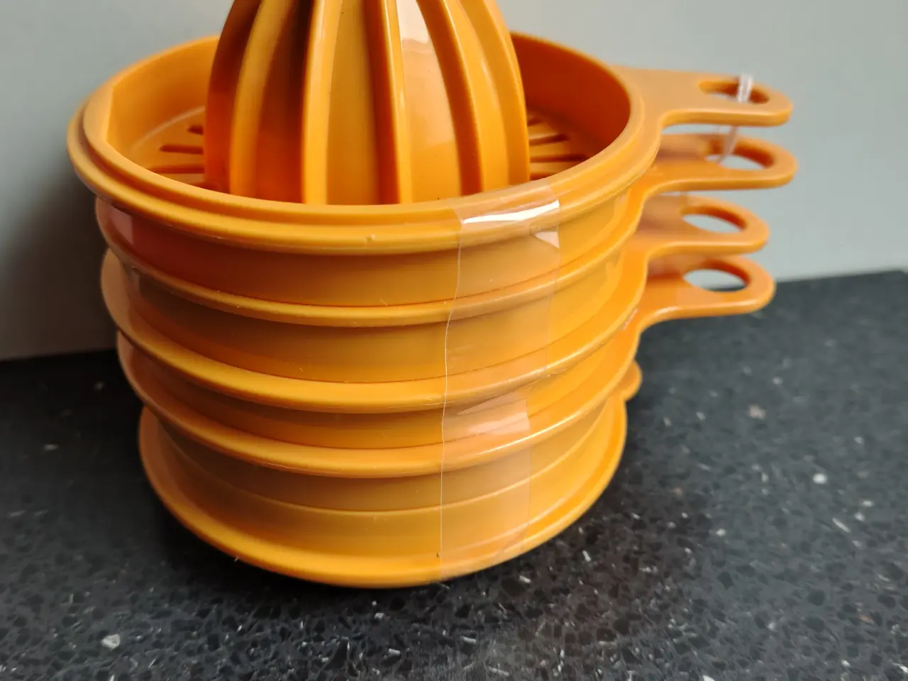 Billede 5 - Tupperware forskelligt
