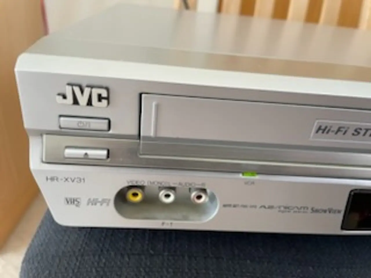 Billede 5 - Meget velholdt JVC VHS/DVD afspiller sælges.