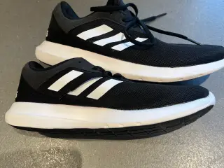 Adidas dame sneakers