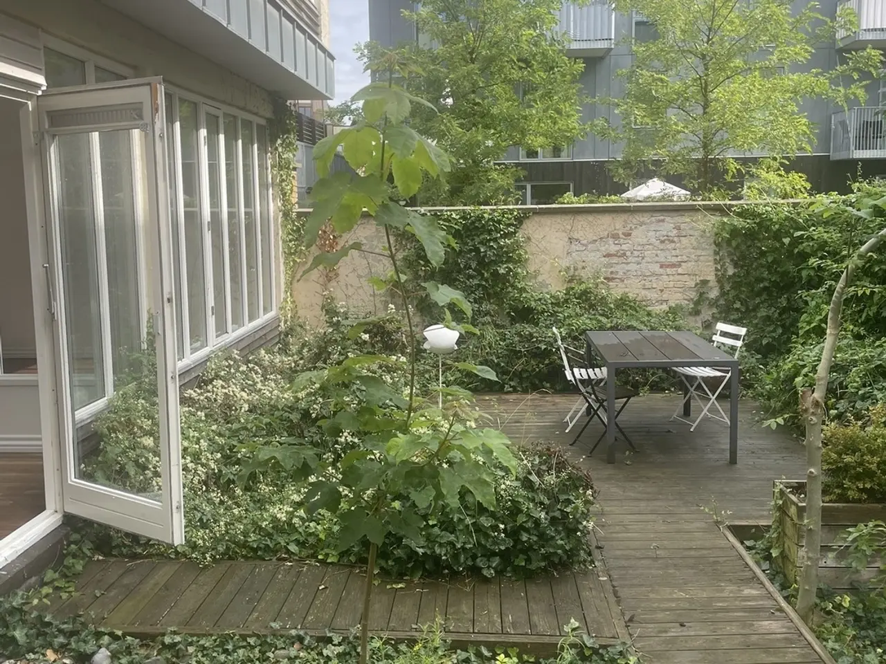 Billede 2 - Lokaler med adgang til grøn oase midt i Aarhus C.