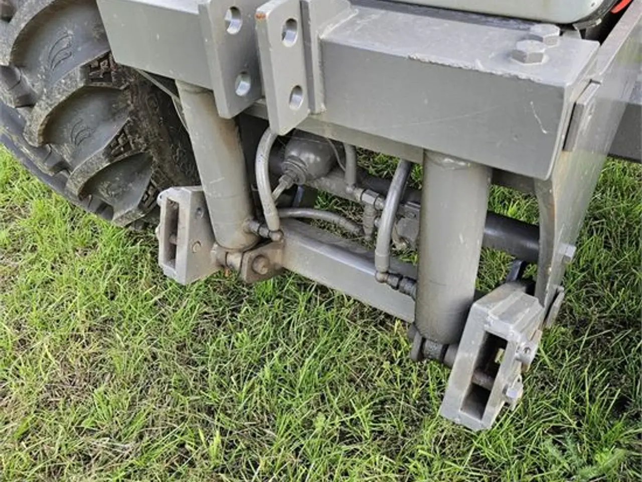 Billede 58 - Massey Ferguson 8130 - 4WD - Dynashift - Video