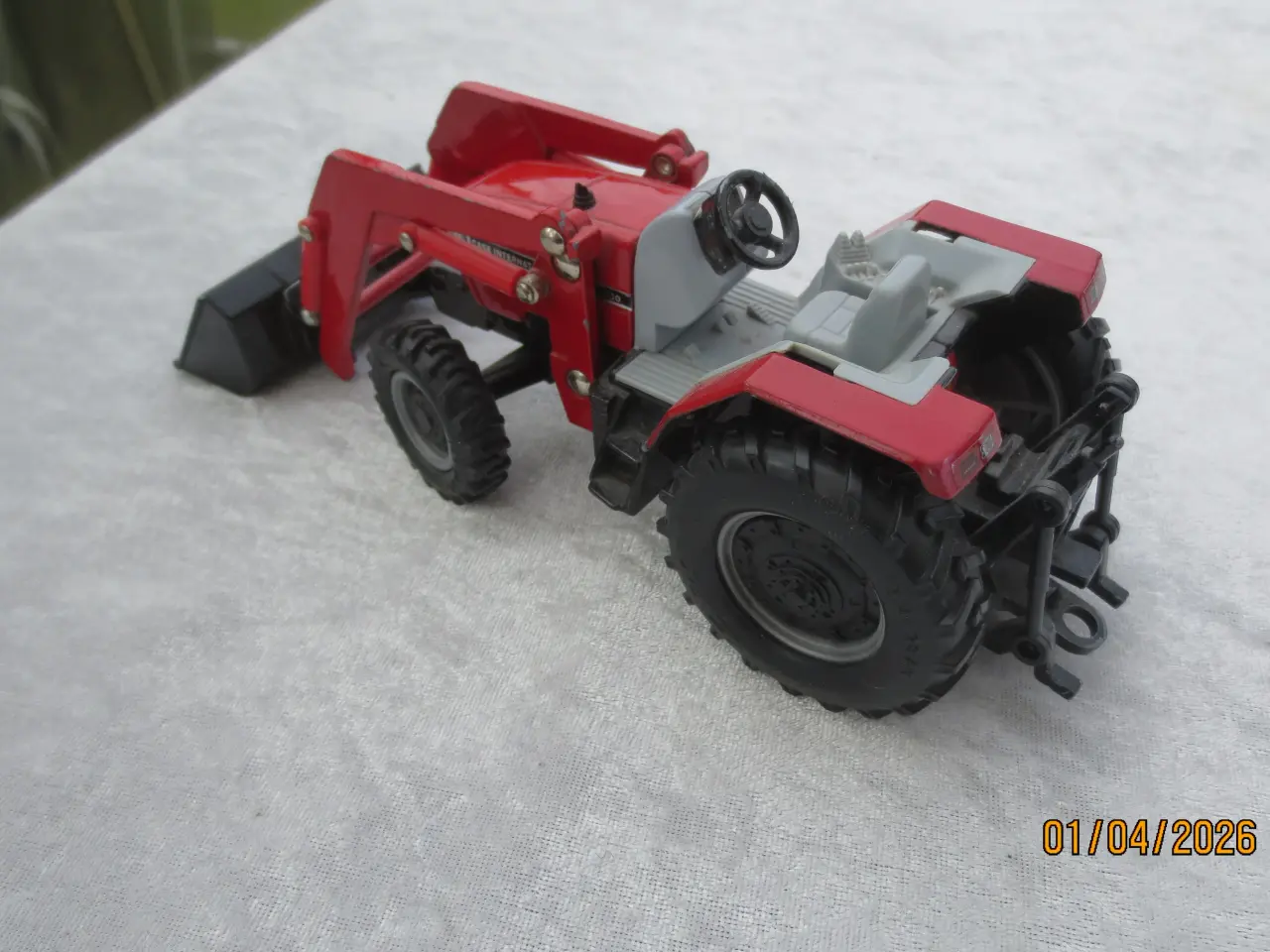 Billede 7 - 3 stk Modeltraktor og en Tipvogn