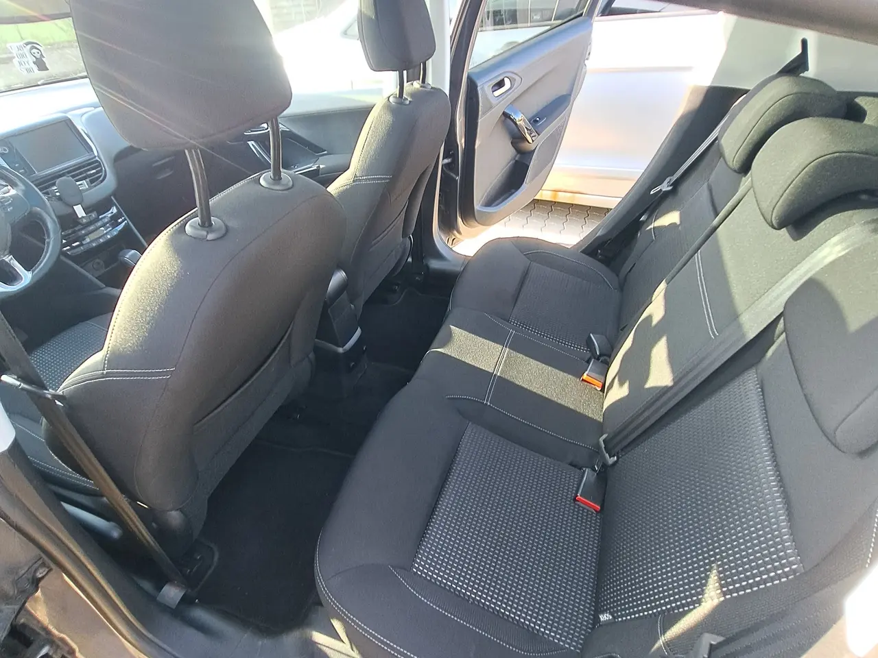 Billede 8 - Peugeot 208 1.6 2018 allure sky
