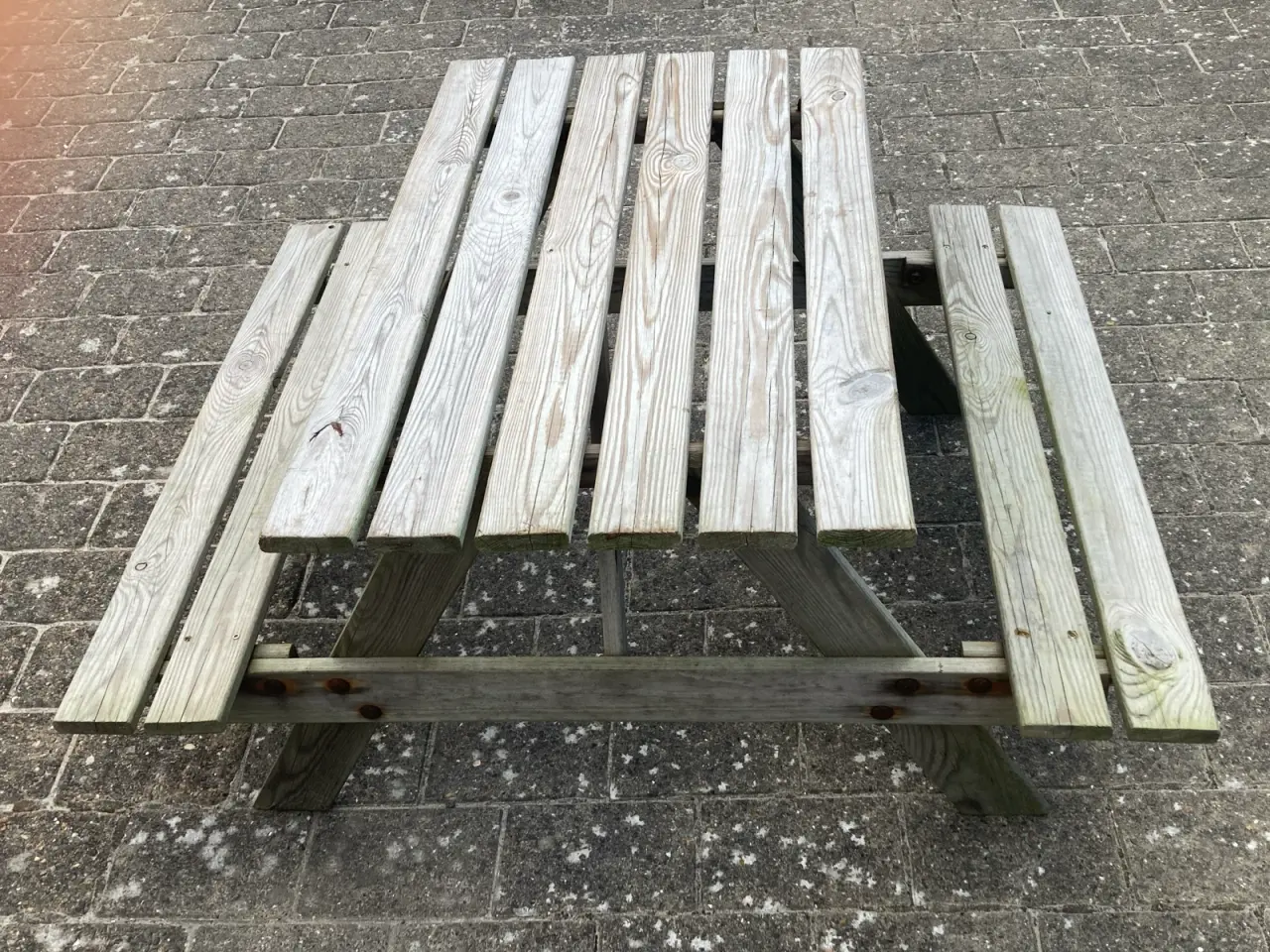 Billede 2 - Bord- og bænksæt til børn