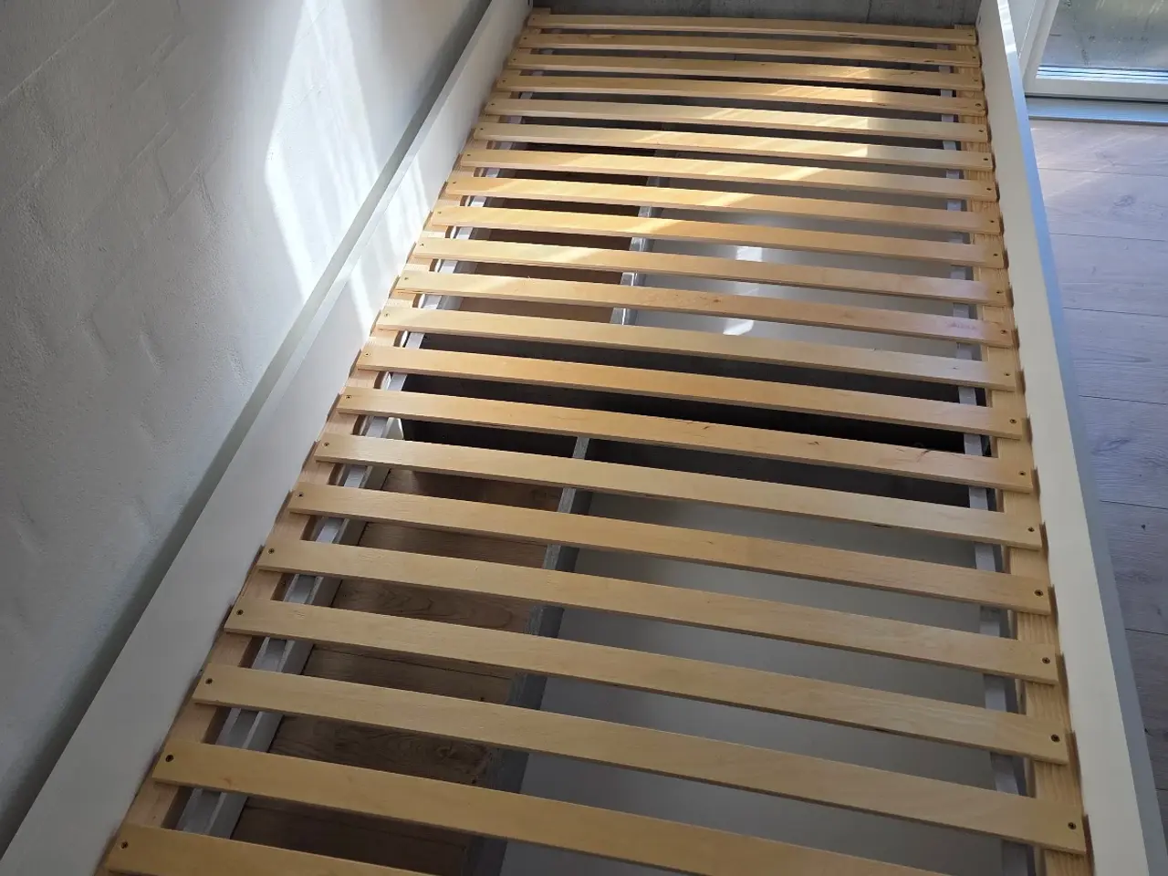 Billede 3 - Seng 90x200 cm med opbevaring