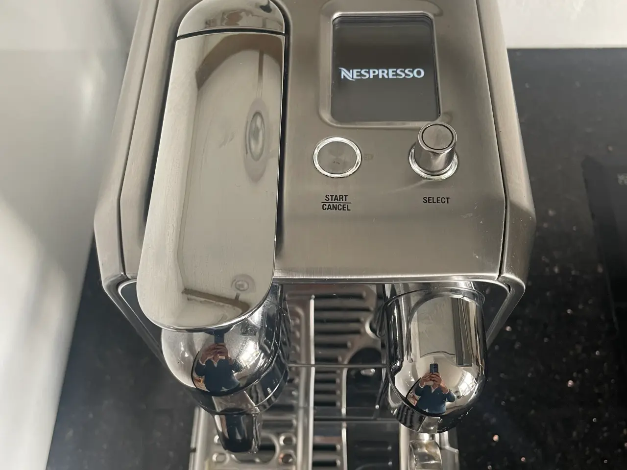 Billede 2 - Nespresso Plus Kaffemaskine, Børstet Stål