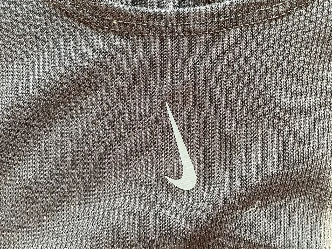 Billede 4 - Nike top sort