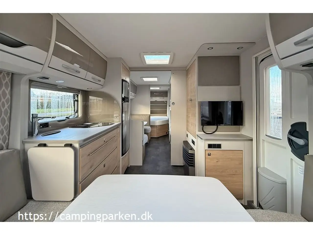 Billede 1 - 2021 - Dethleffs Nomad 730 FKR   Super flot Dethleffs boogievogn til 7 personer og meget udstyr!