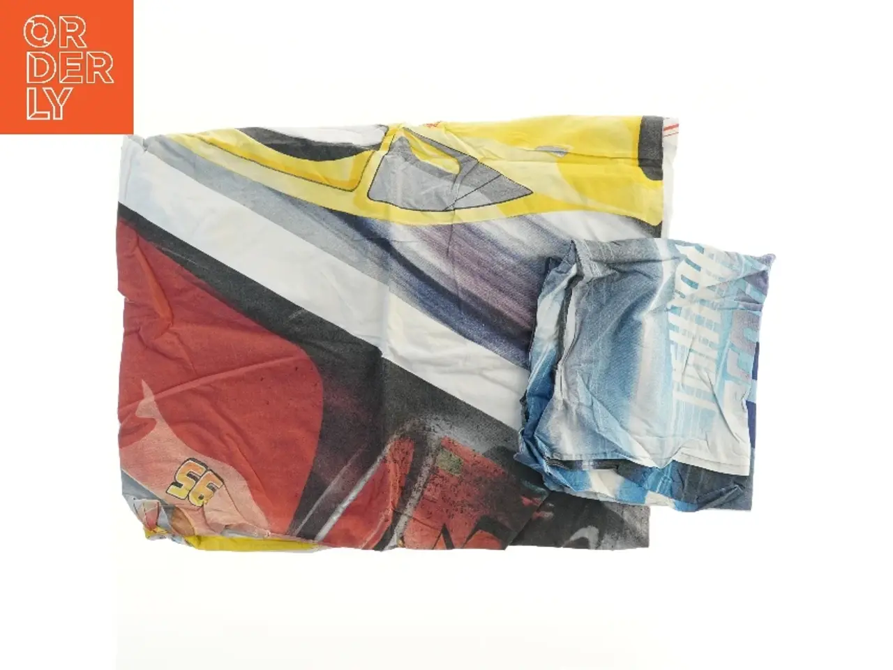 Billede 1 - Børnesengesæt med bilmotiv (str. 61x56 & 97x120 cm)