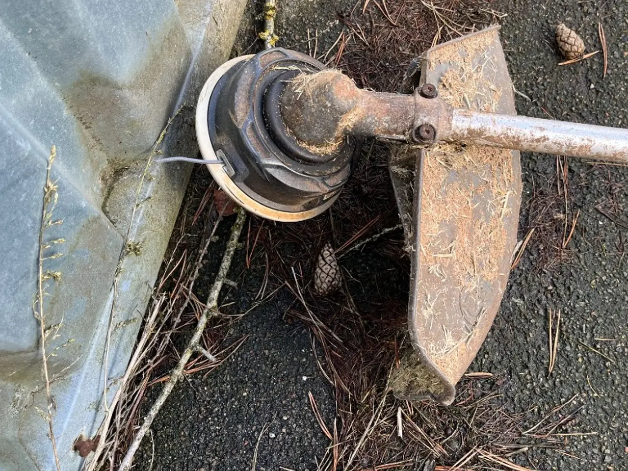 Billede 5 - Stihl Husqvarna Tanka Worms Håndholdte redskaber
