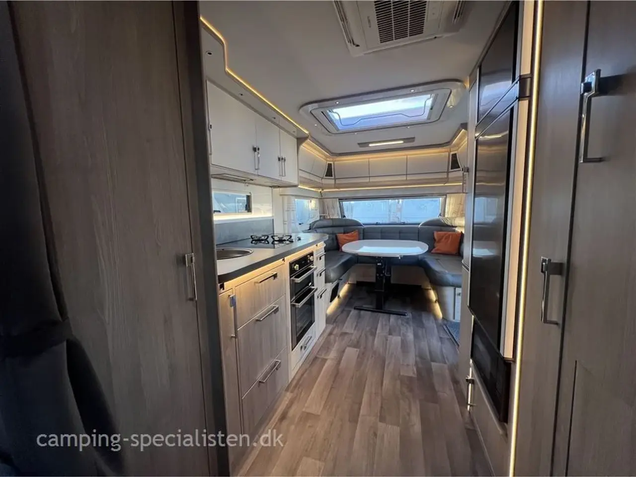 Billede 17 - 2022 - Kabe Imperial 600 XL KS Kabe Imperial 600 XL KS 2022 - Se den nu hos Camping-Specialisten.dk