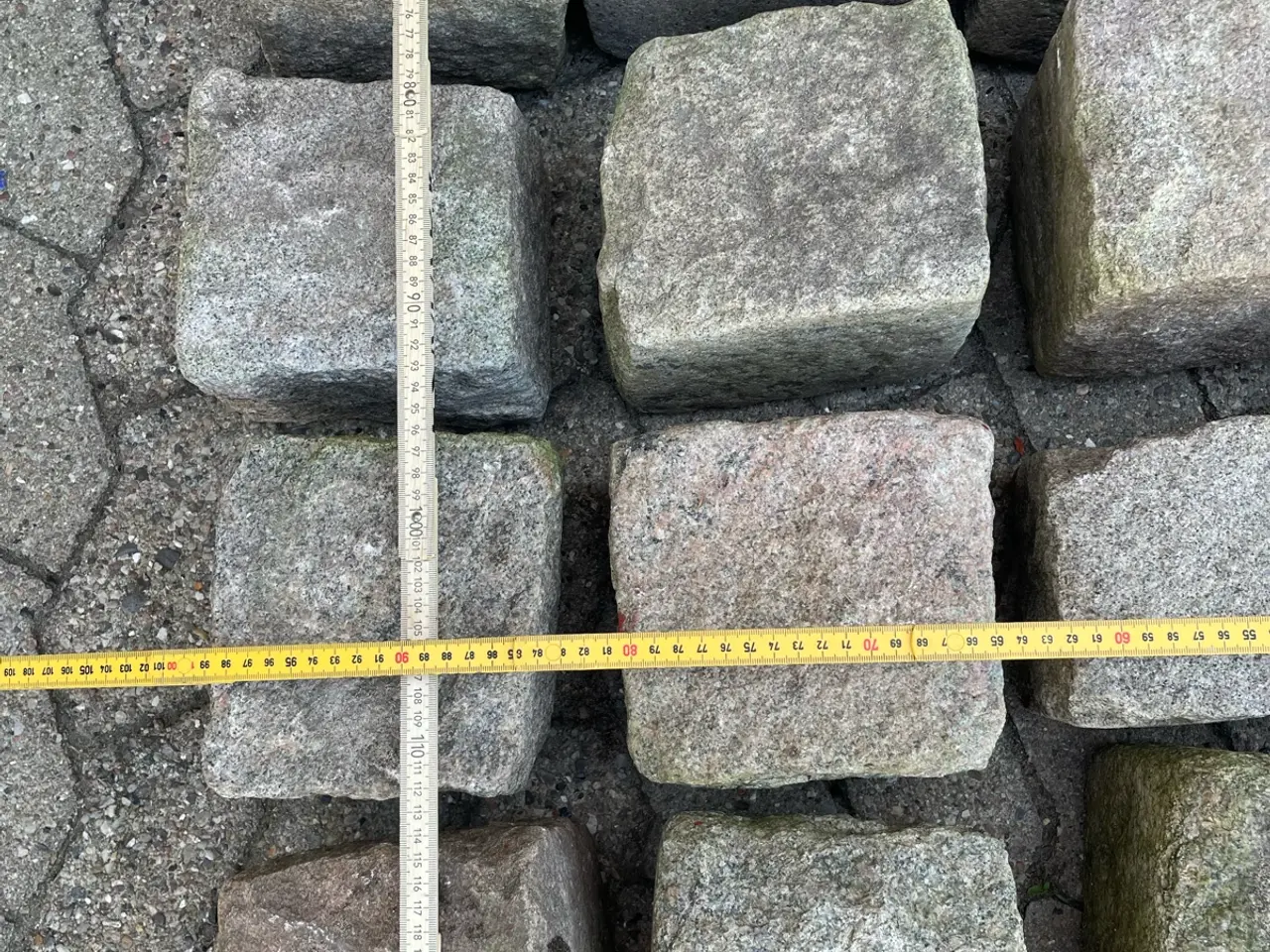 Billede 4 - Granit sten til trappe/belægning