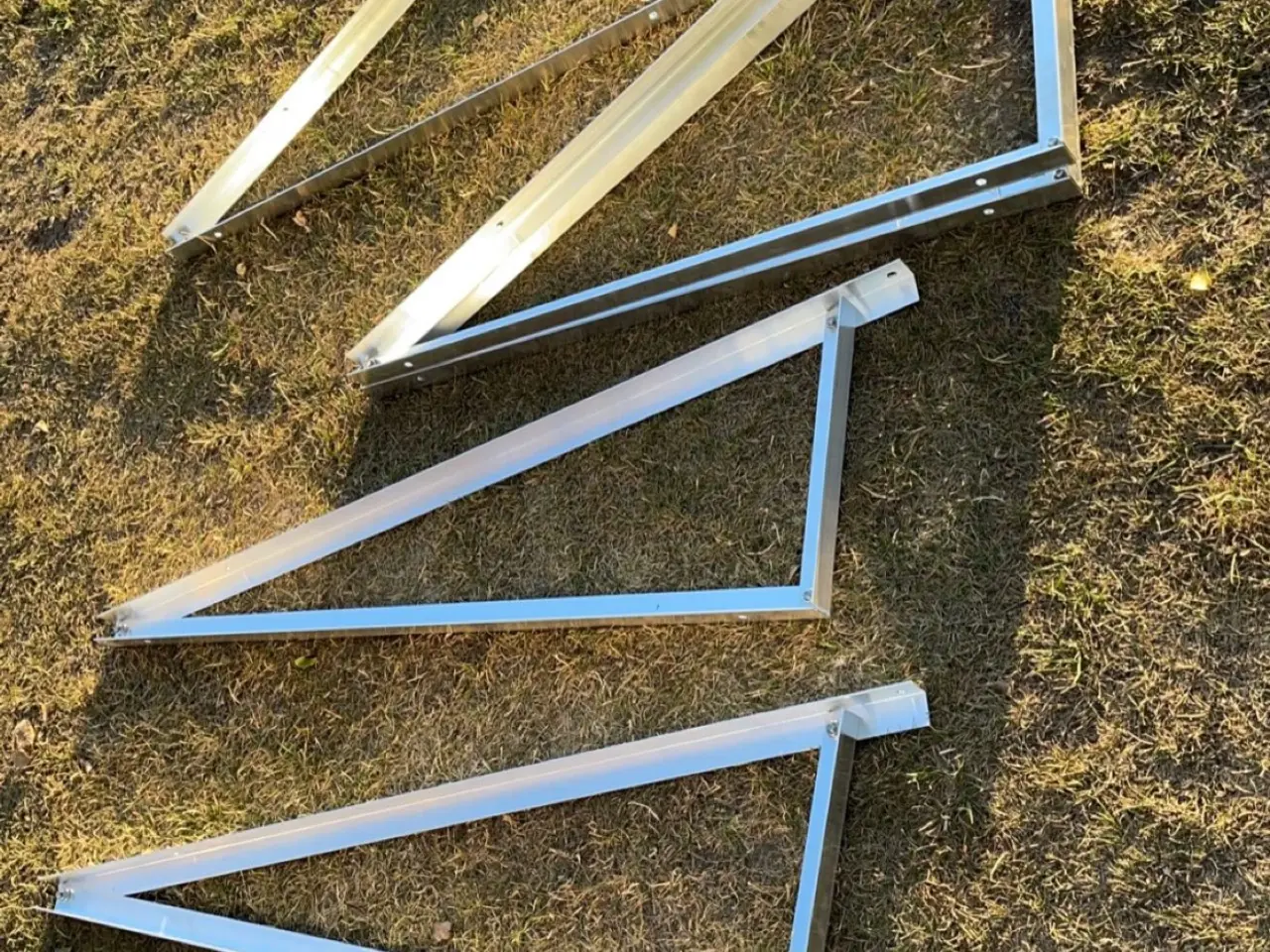 Billede 2 - Solceller vinkler 15 og 30 grader