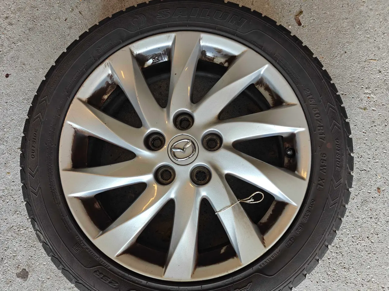 Billede 1 - Mazda 6 Alufælge med sommerdæk.