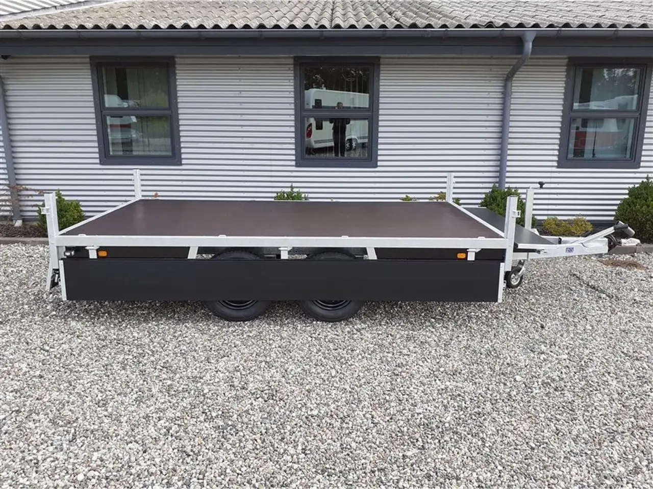 Billede 2 - 0 - Anssems PSX-S 2000-325 GO GETTER markedets Fedeste trailer med aluminiums sider i matsort.