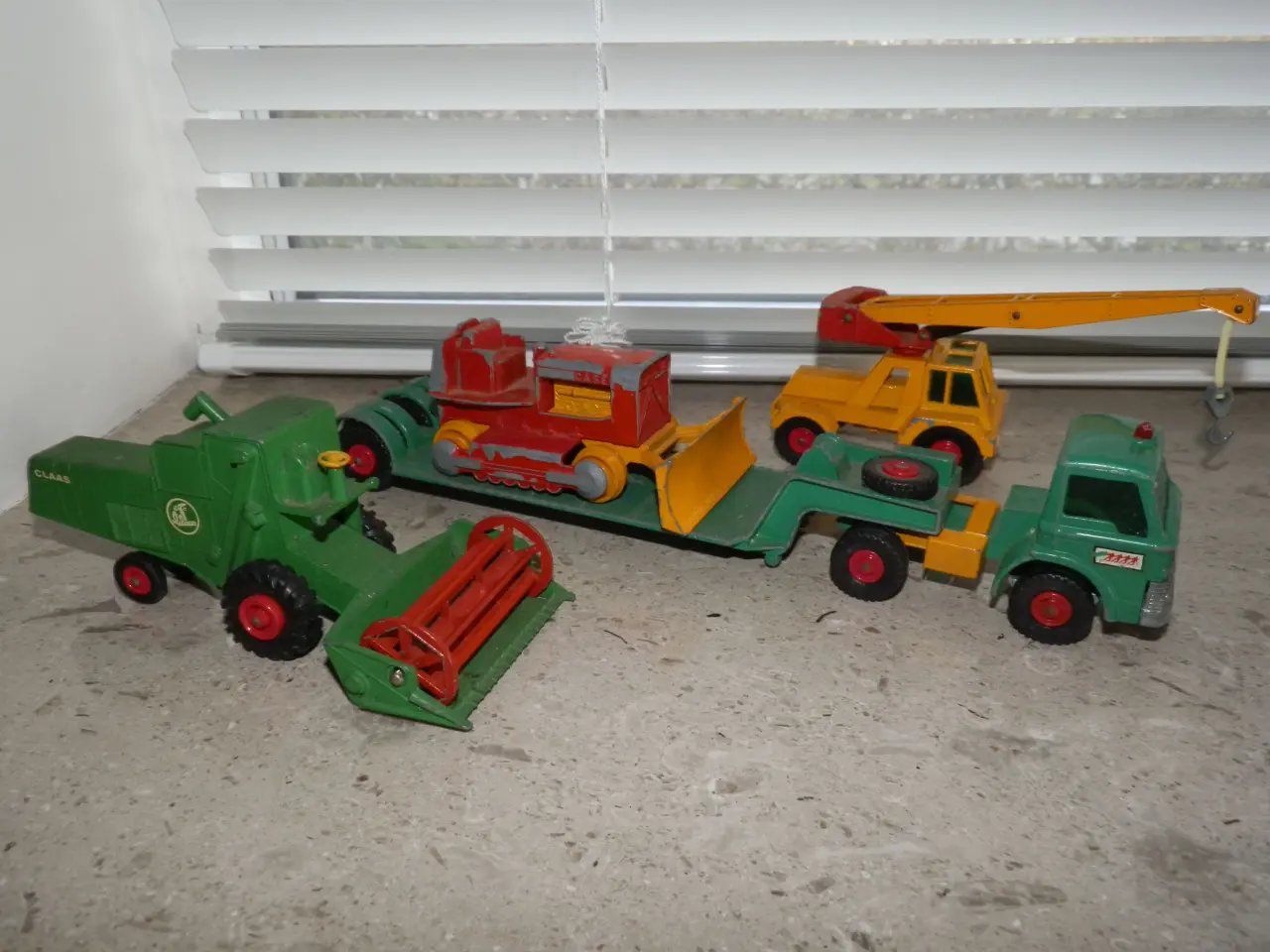 Billede 1 - Matchbox lastbil, dozer og kran