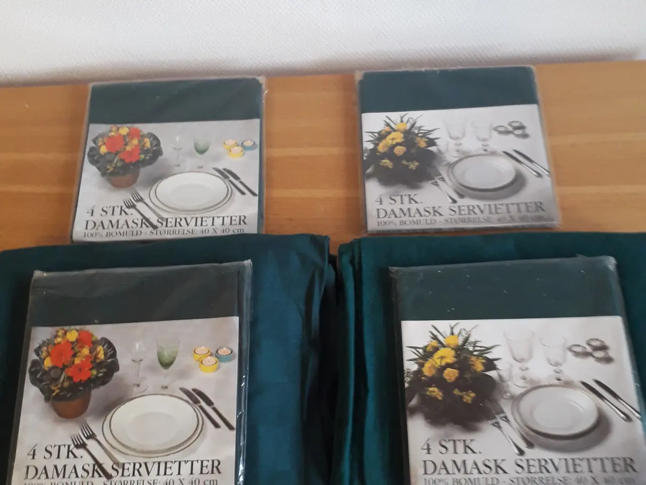 Billede 1 - Damask Servietter grønne og 2 duge grønne