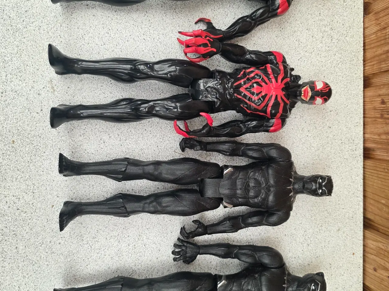 Billede 1 - Actionfigurer sælges 