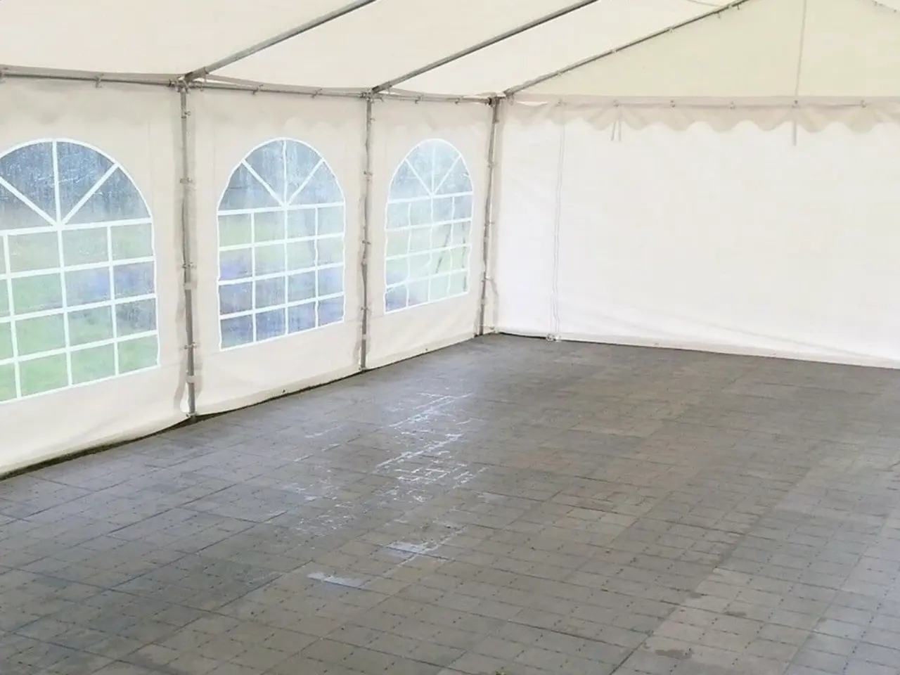 Billede 1 - Teltgulv lej gulv til partyteltet 
